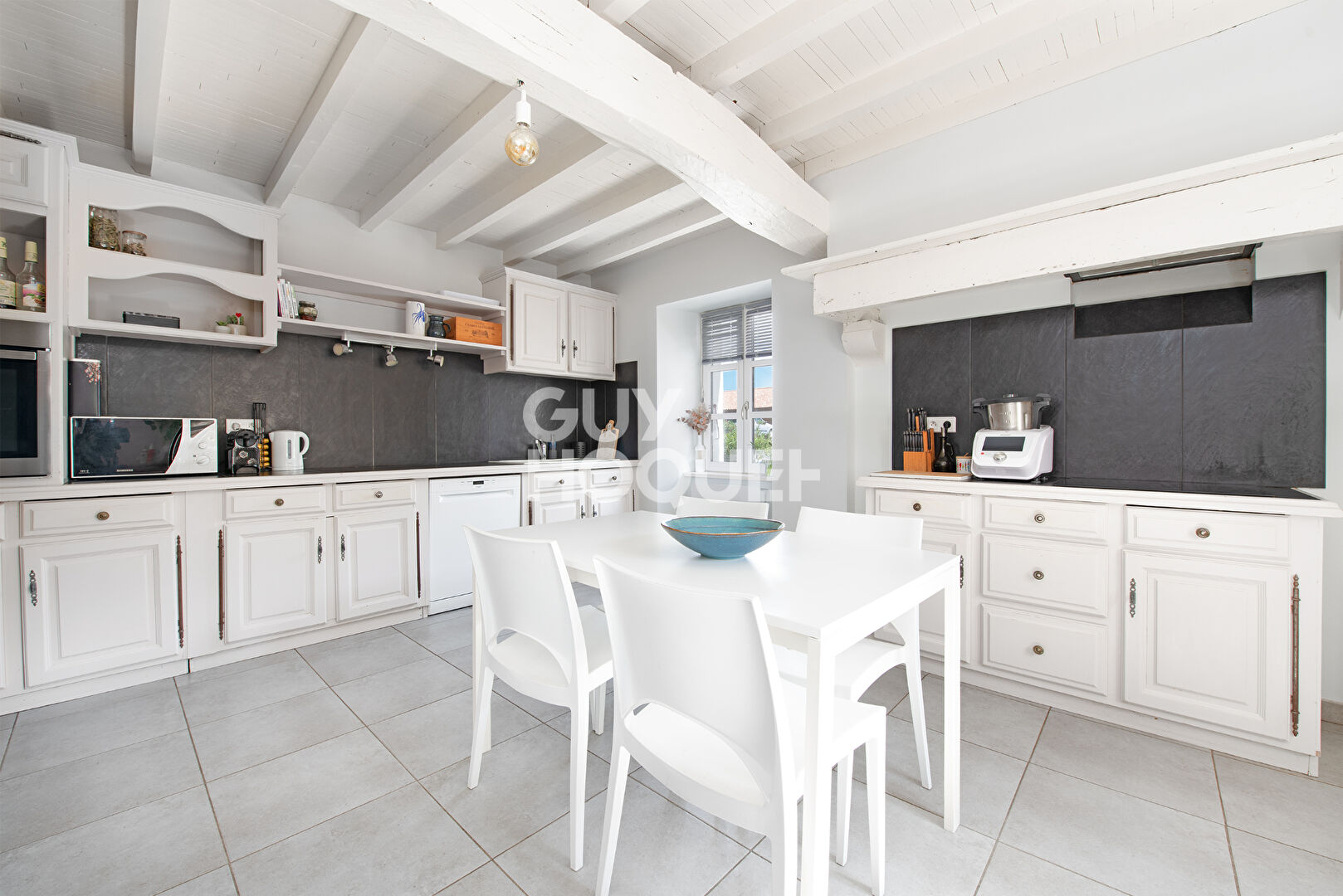 Maison Denat 4 pièce(s) 136 m2