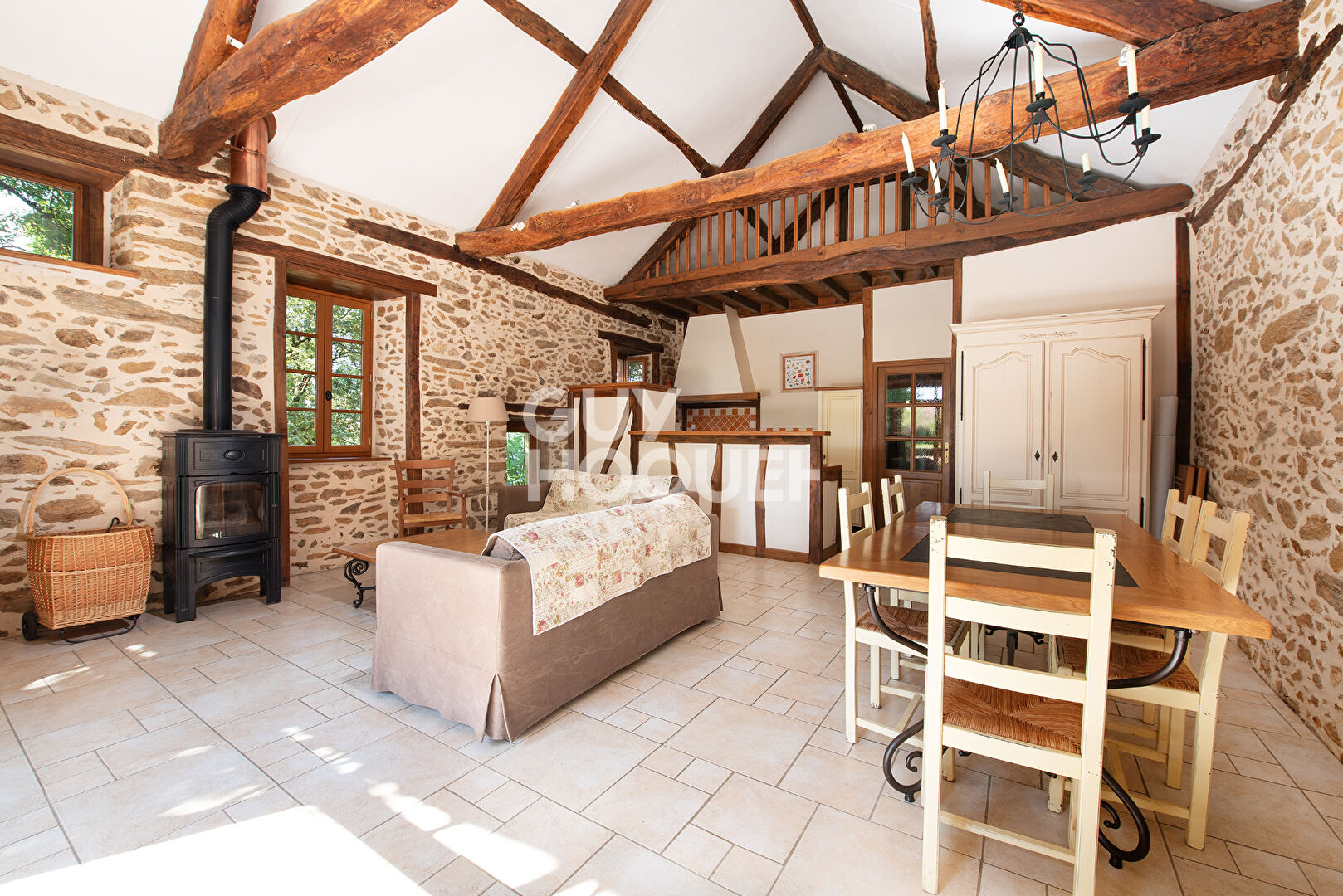 Maison / Gite à Jouqueviel 7 pièce(s) 185m2