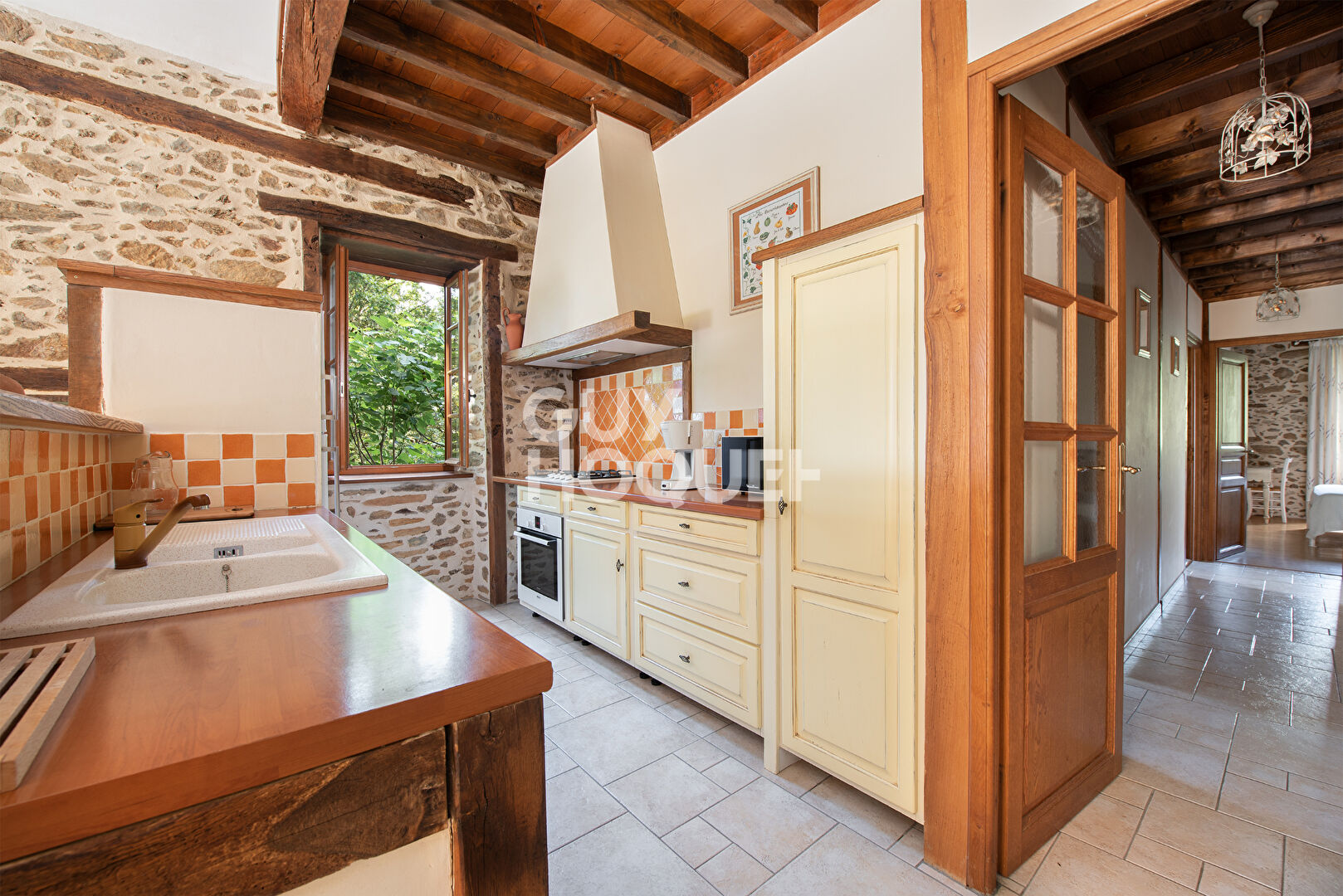 Maison / Gite à Jouqueviel 7 pièce(s) 185m2