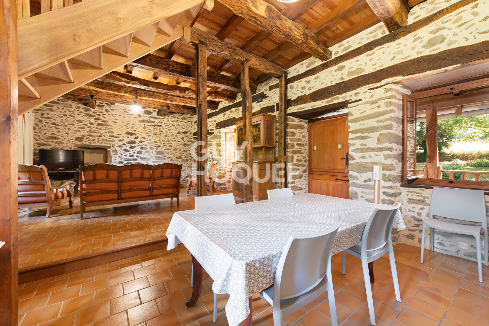 Maison / Gite à Jouqueviel 7 pièce(s) 185m2