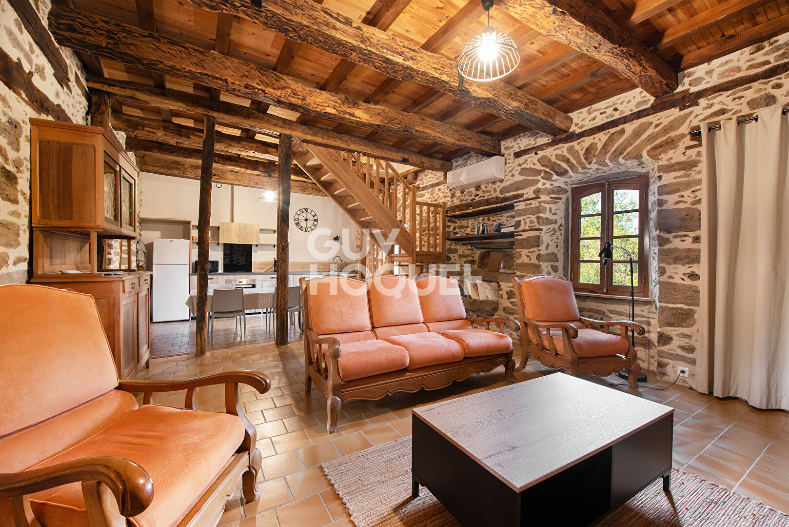 Maison / Gite à Jouqueviel 7 pièce(s) 185m2