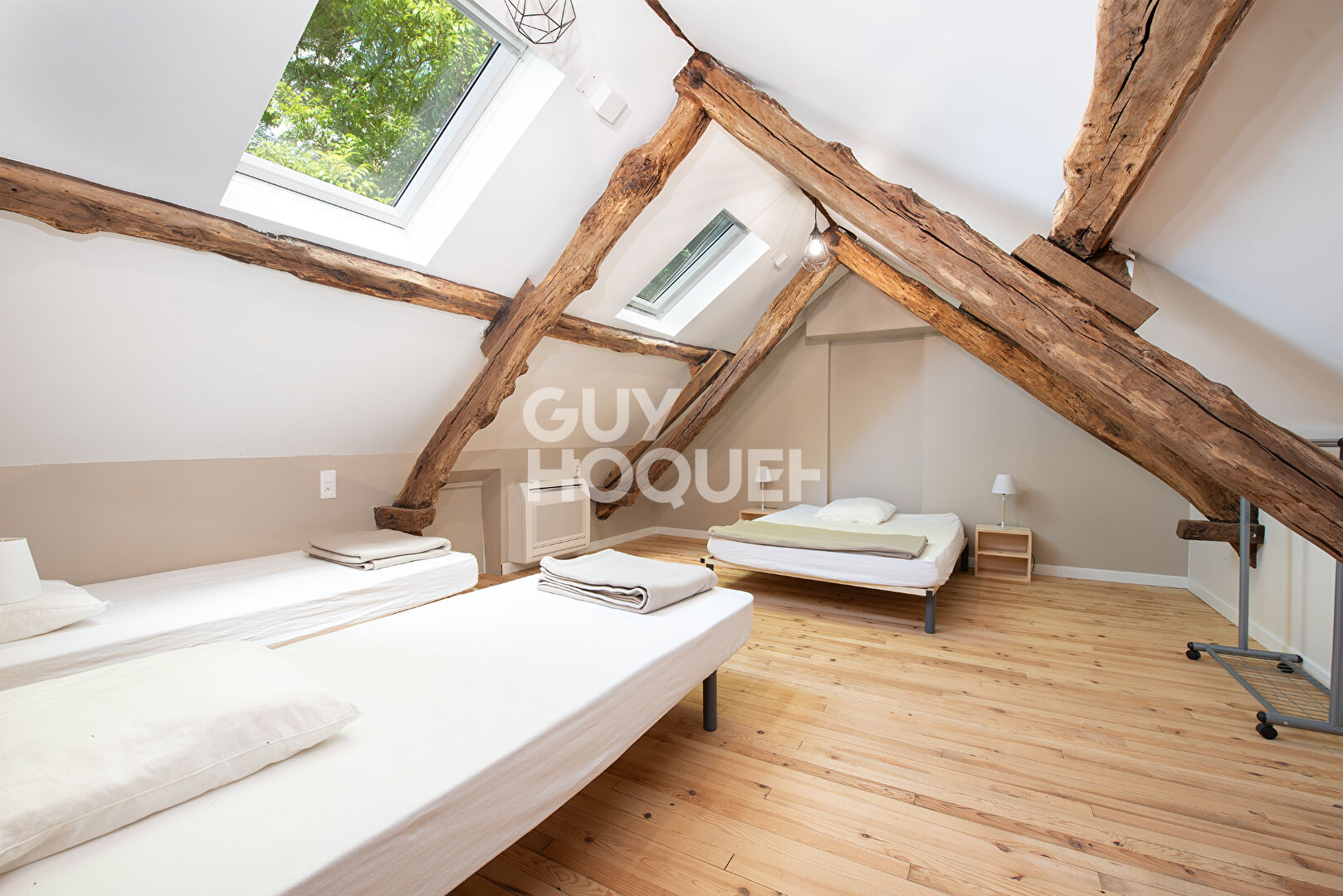 Maison / Gite à Jouqueviel 7 pièce(s) 185m2