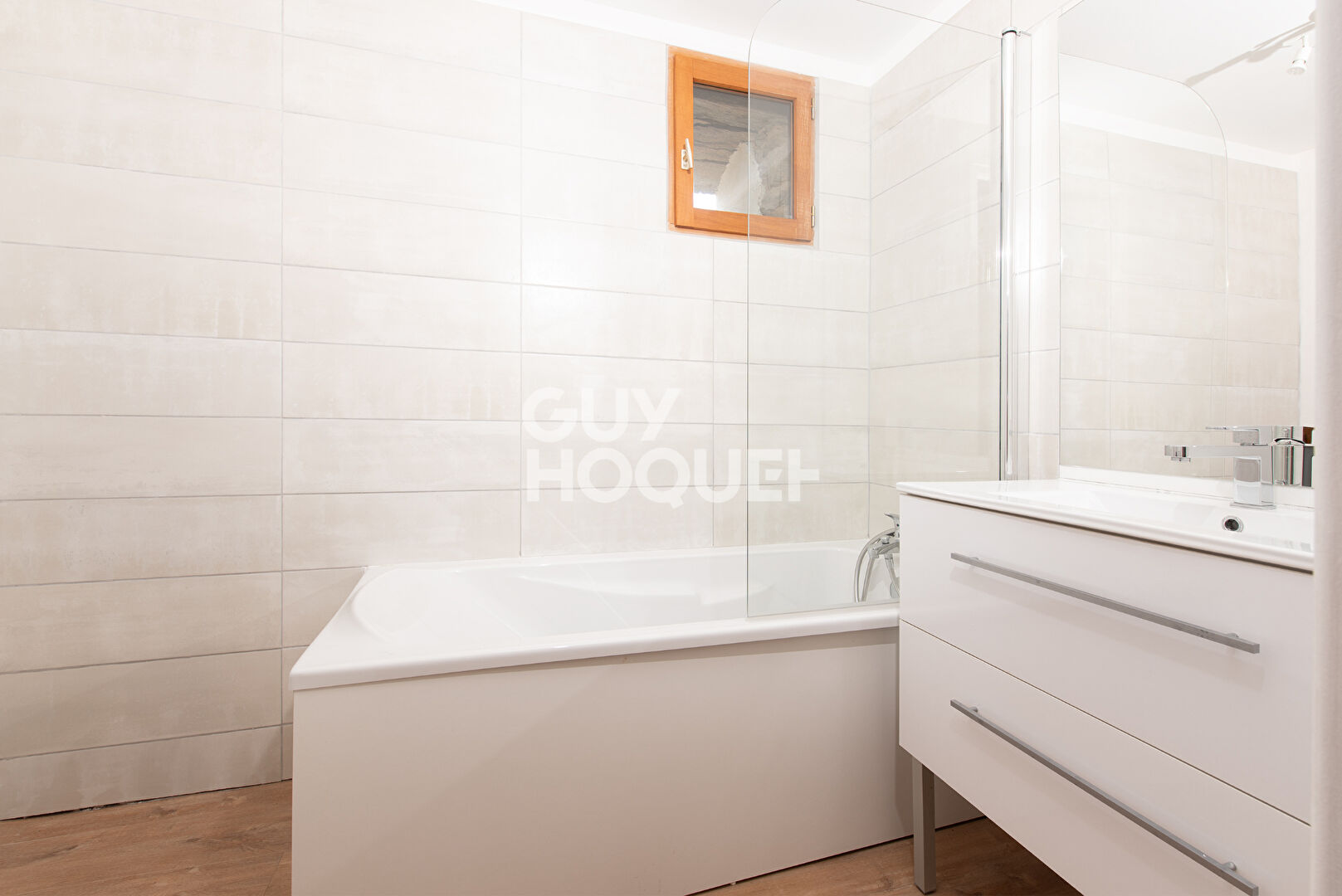 Maison / Gite à Jouqueviel 7 pièce(s) 185m2