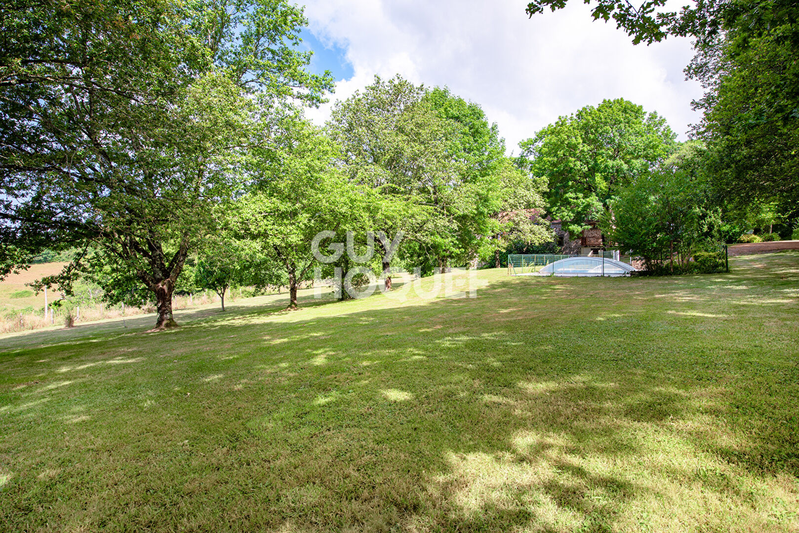 Maison / Gite à Jouqueviel 7 pièce(s) 185m2