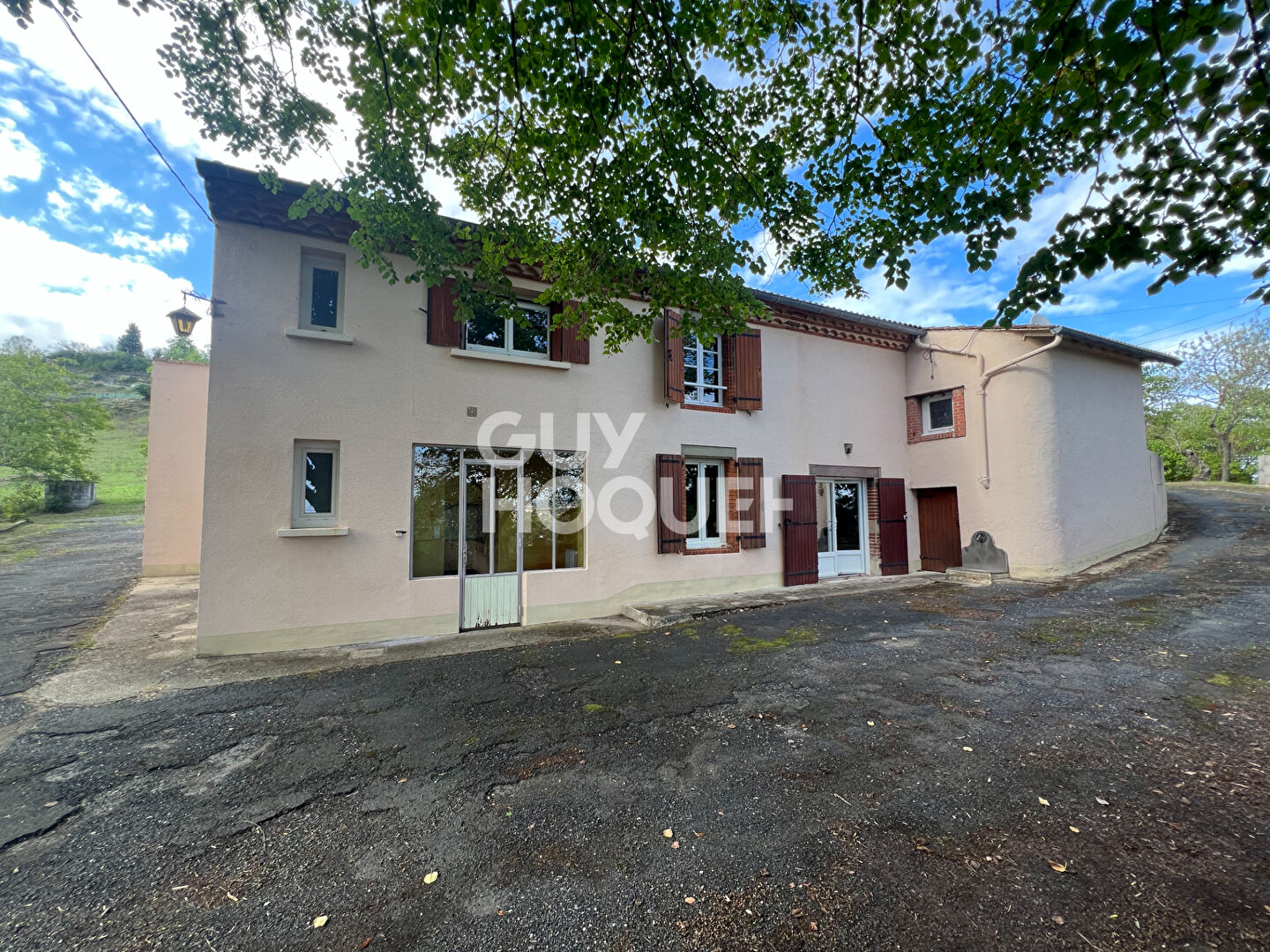 Maison  6 pièces + Maison 2 pièces indépendante.