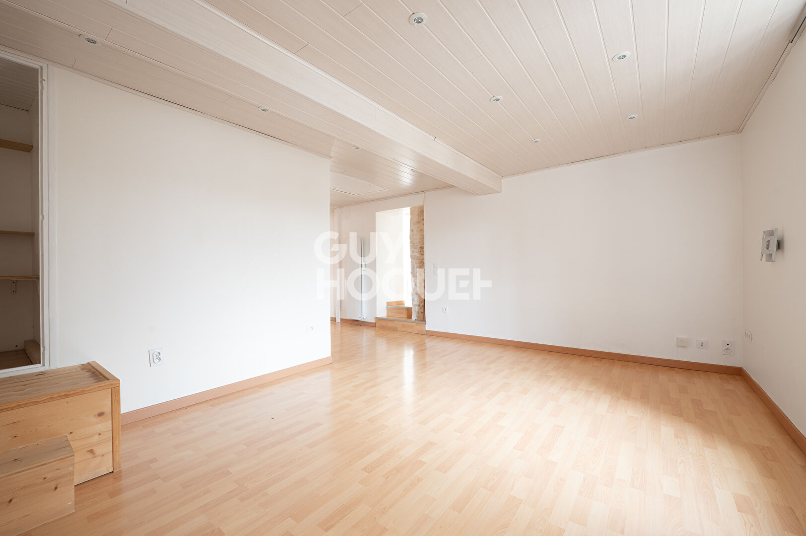 Maison  3 pièce(s) 90 m2