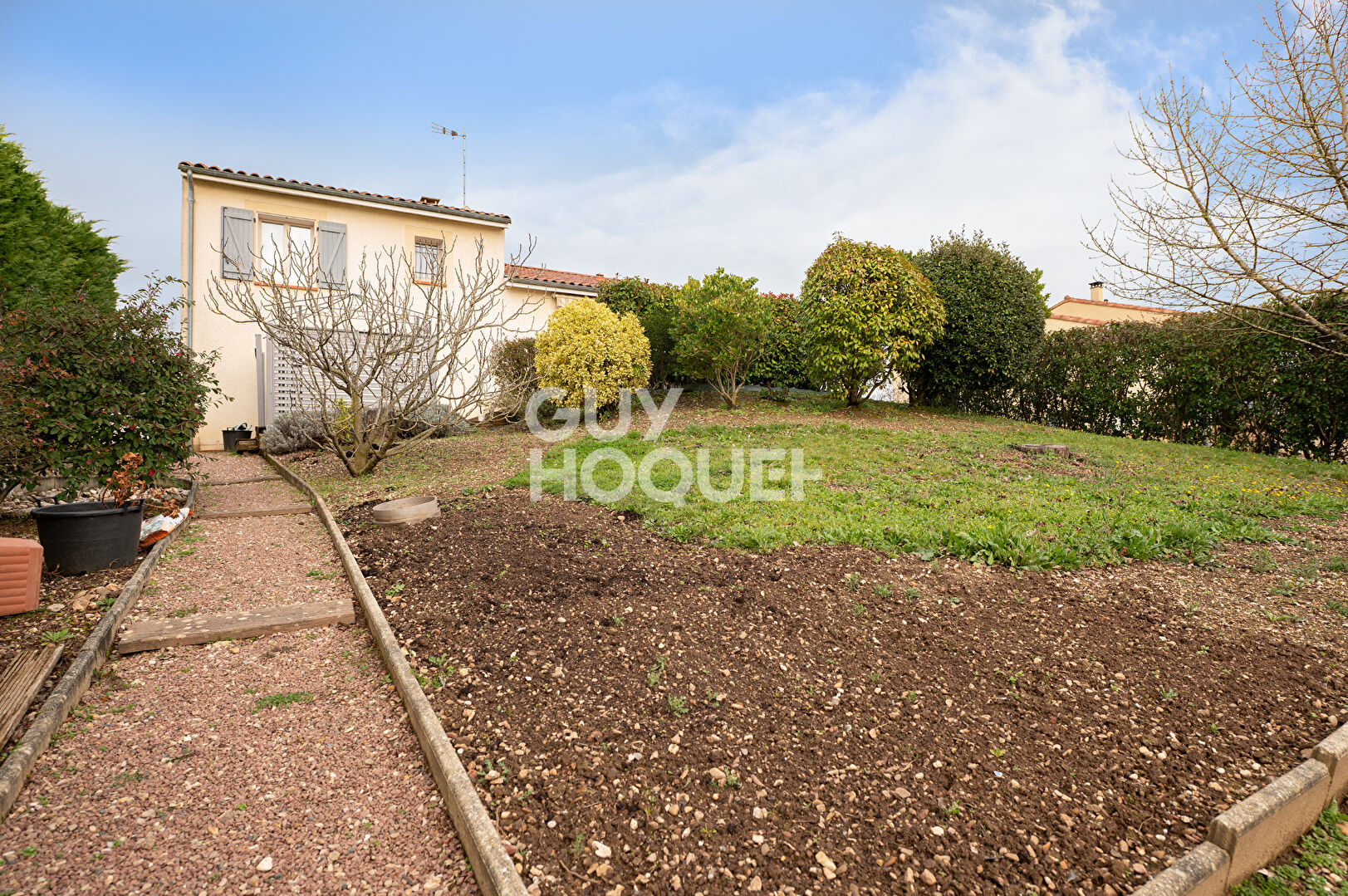 Maison 4 pièces à Arthes