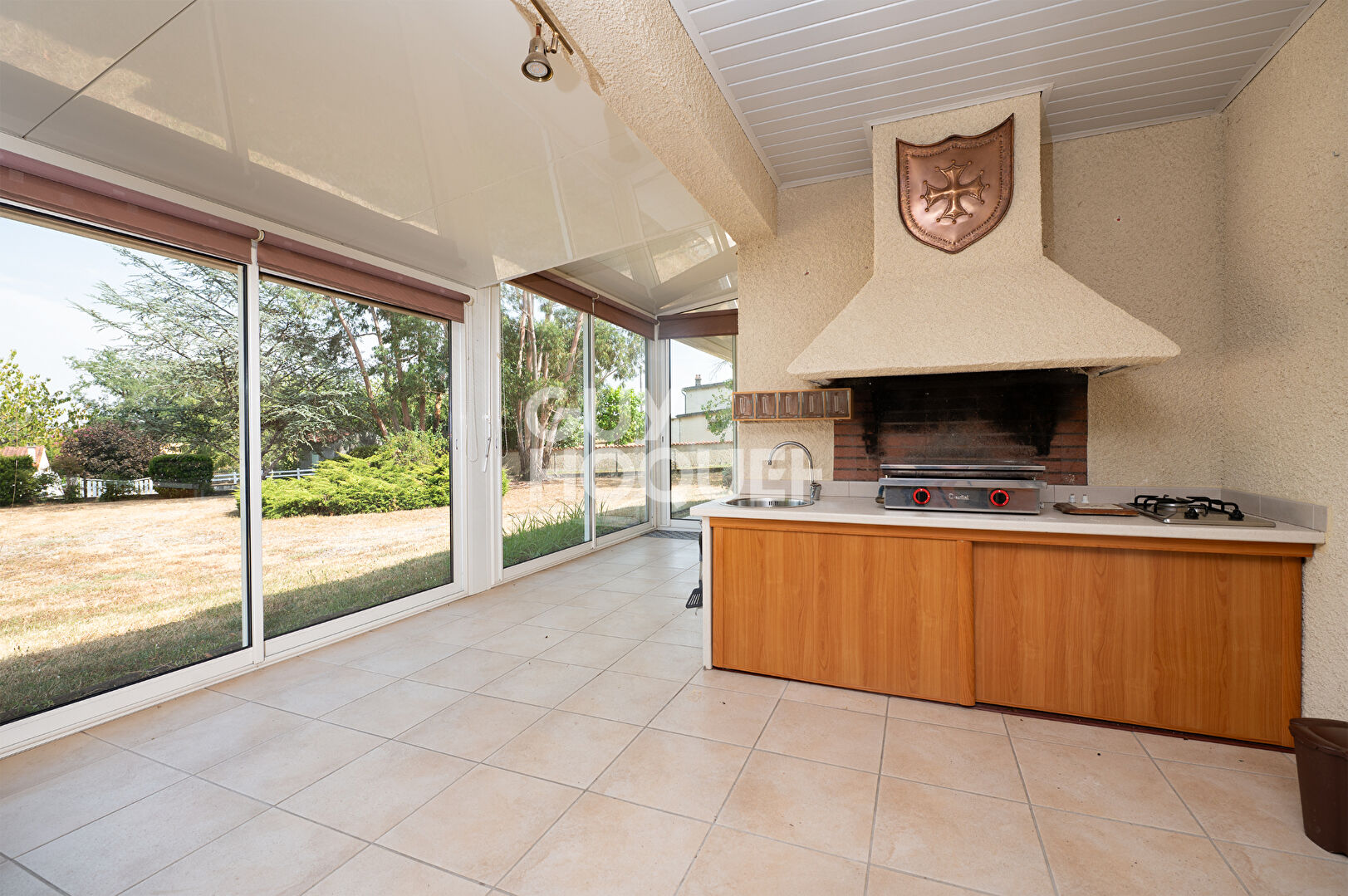 EXCLUSIVITE Maison avec garages et dépendances, ROSIERES