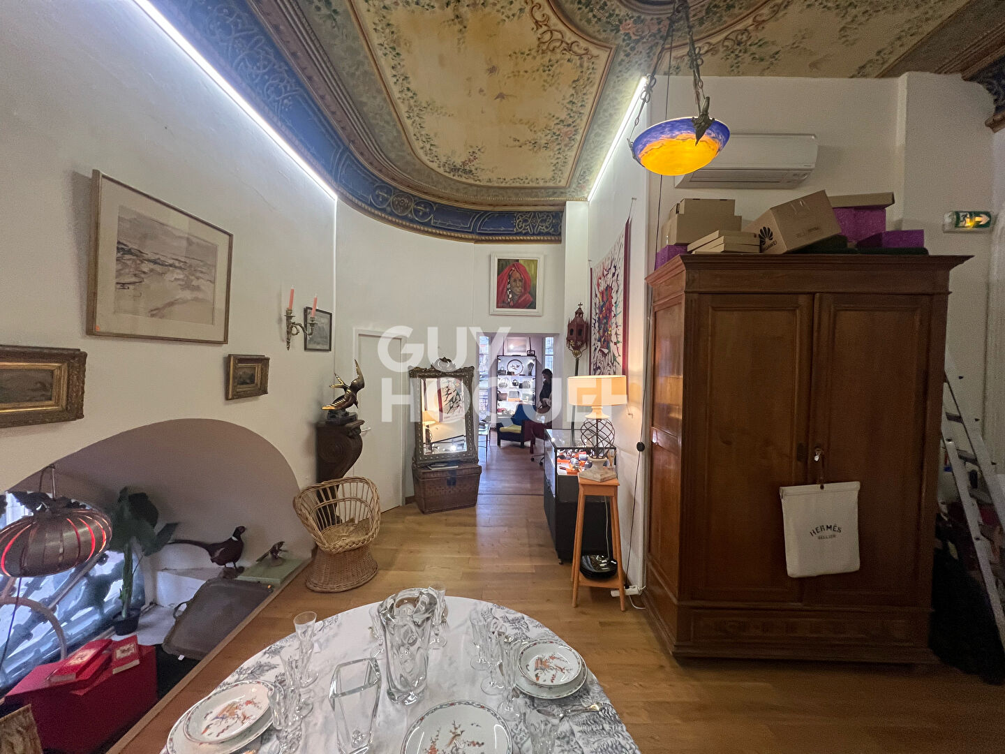 Cession de bail  76 m2 - Emplacement PREMIUM centre historique ALBI!