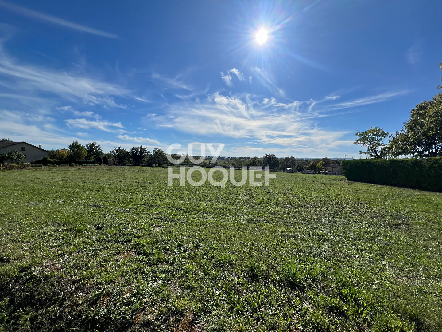 CARLUS - Terrain de 600m² constructible.