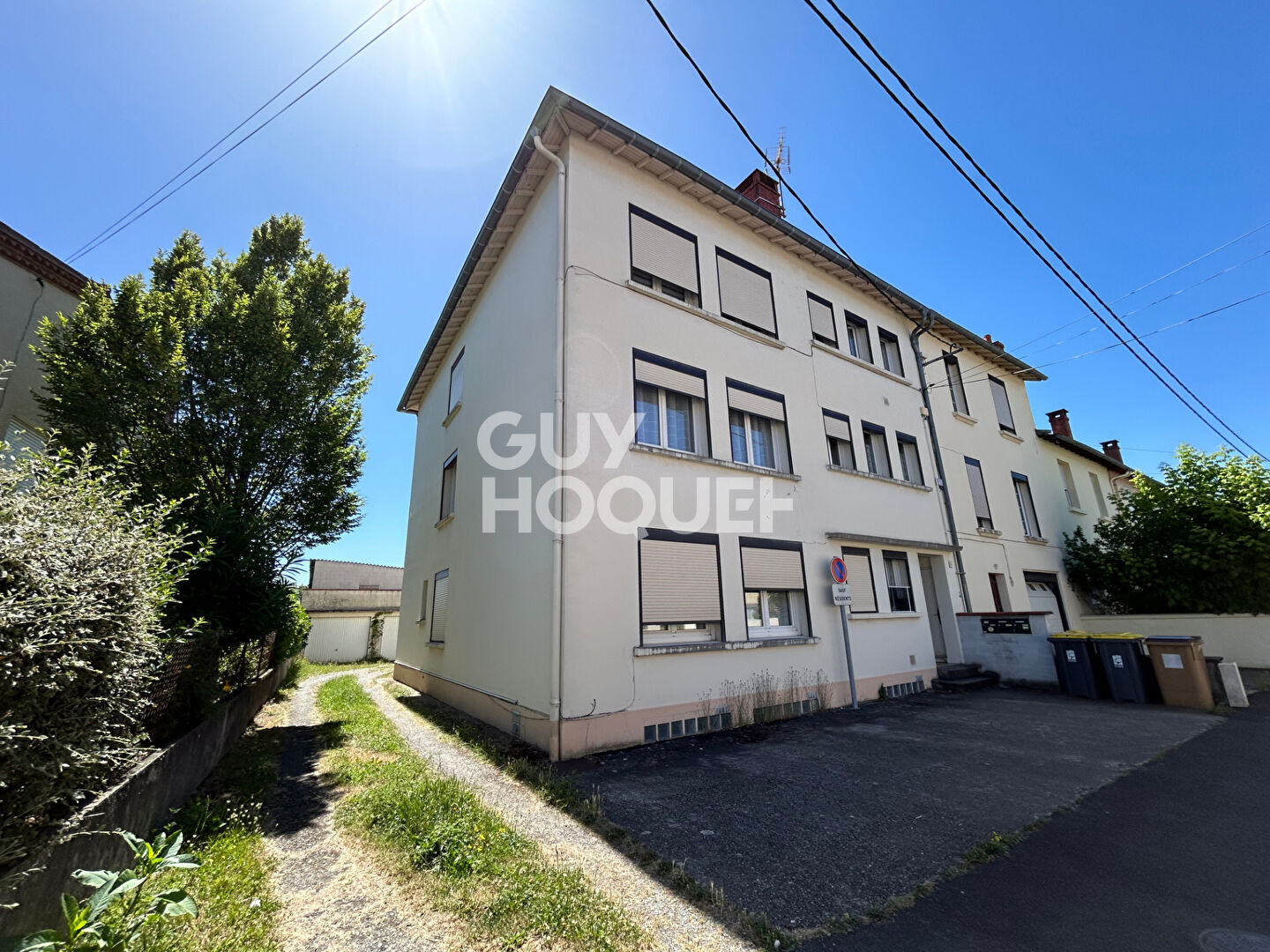 MALADRERIE - Appartement  4 pièce(s) avec garage!