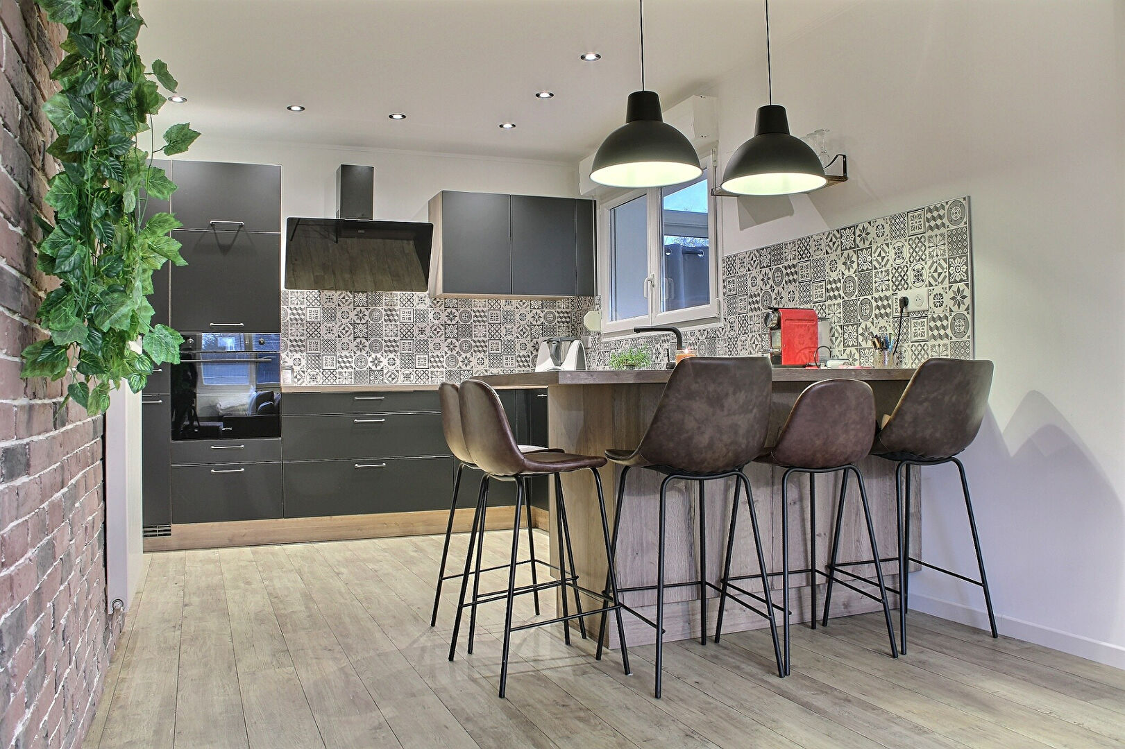 CARSPACH : appartement 3 pièces (81 m²) à vendre