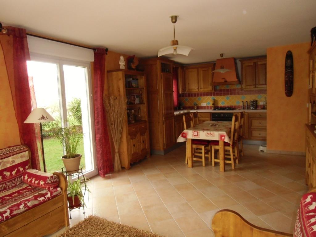 Chaleureux T2 en rez de jardin