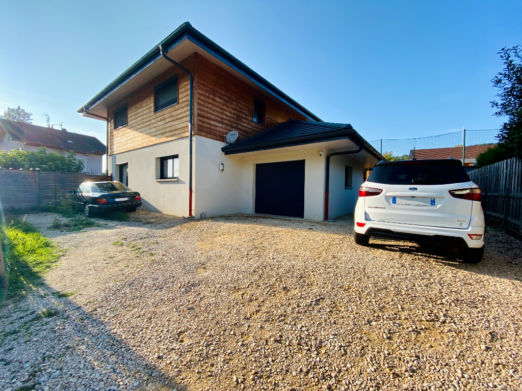 ARGONAY -BELLE MAISON OSSATURE BOIS