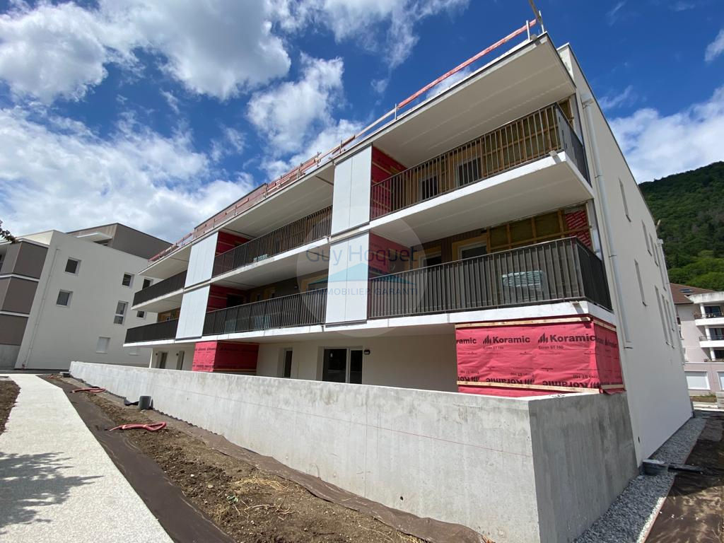 APPARTEMENT T4 AVEC GRAND BALCON AU PLEIN COEUR DE SEVRIER