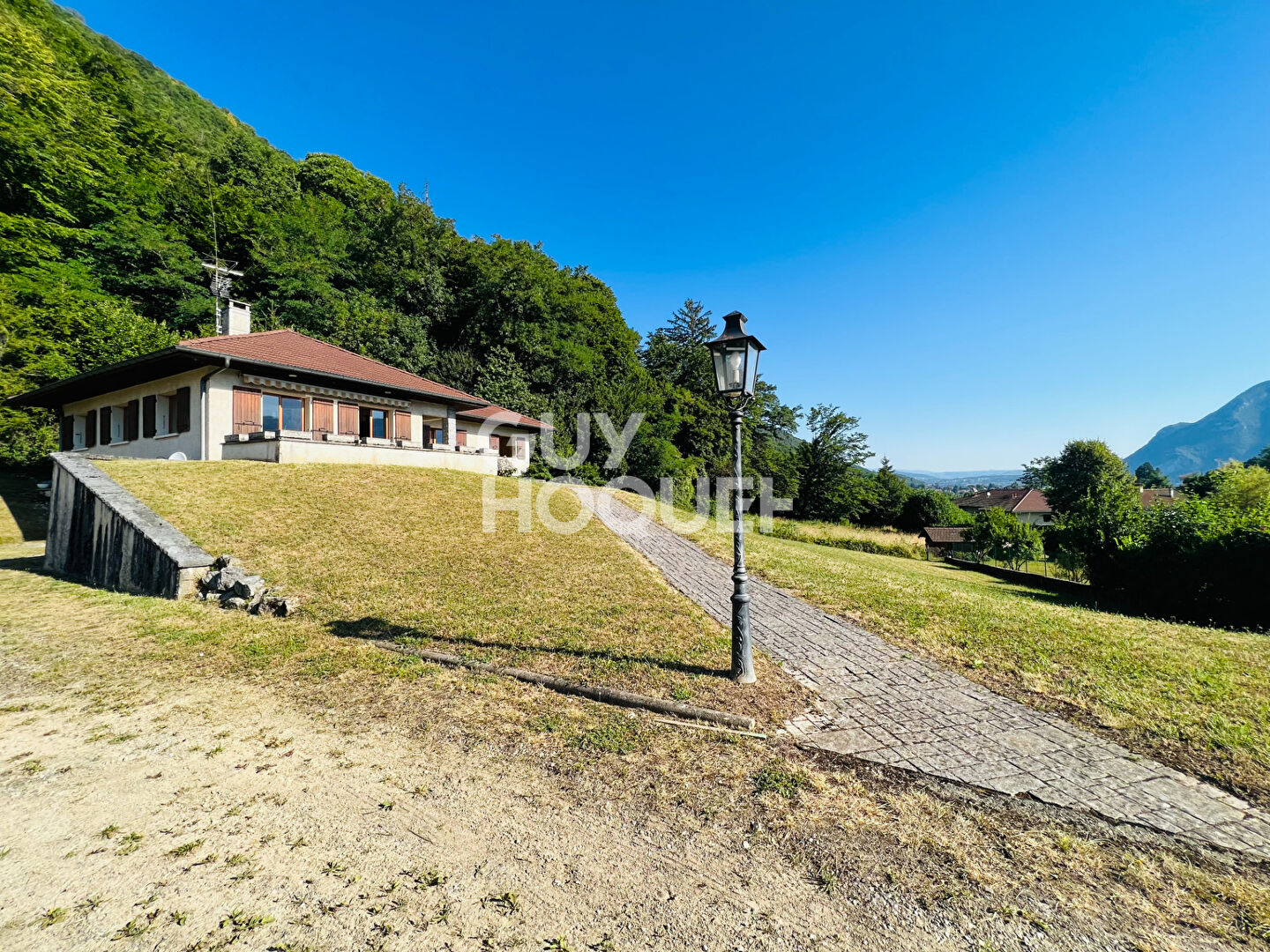 Maison à Sévrier avec vue lac proche du centre ville