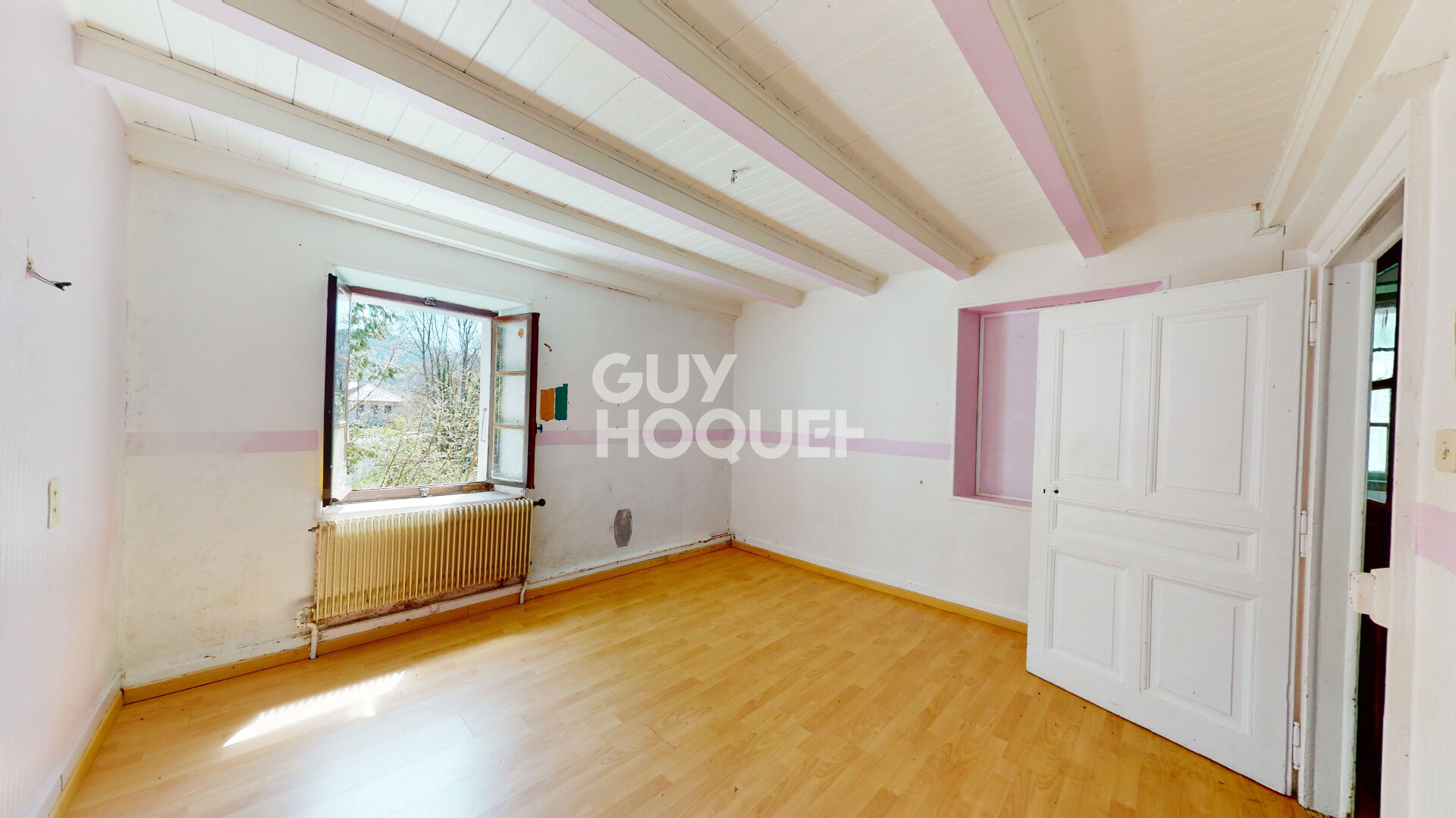 MAISON SERRAVAL 5 PIECE(S) 87,93 M2