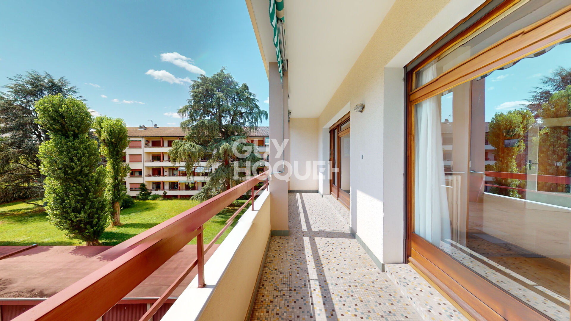 ANNECY APPARTEMENT A VENDRE 88,93 M2 AVEC GRANDE CAVE ET BALCON