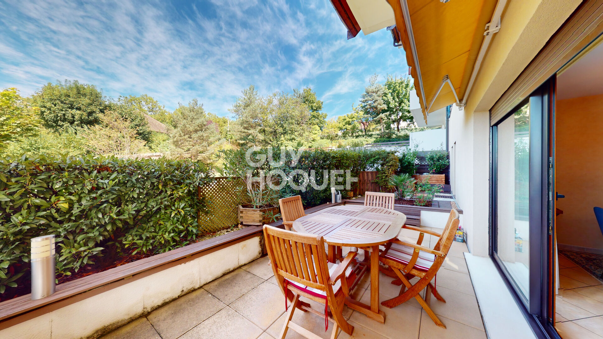 UNIQUEMENT CHEZ GUY HOQUET - REZ DE TERRASSE JARDIN Annecy le vieux cave et parking