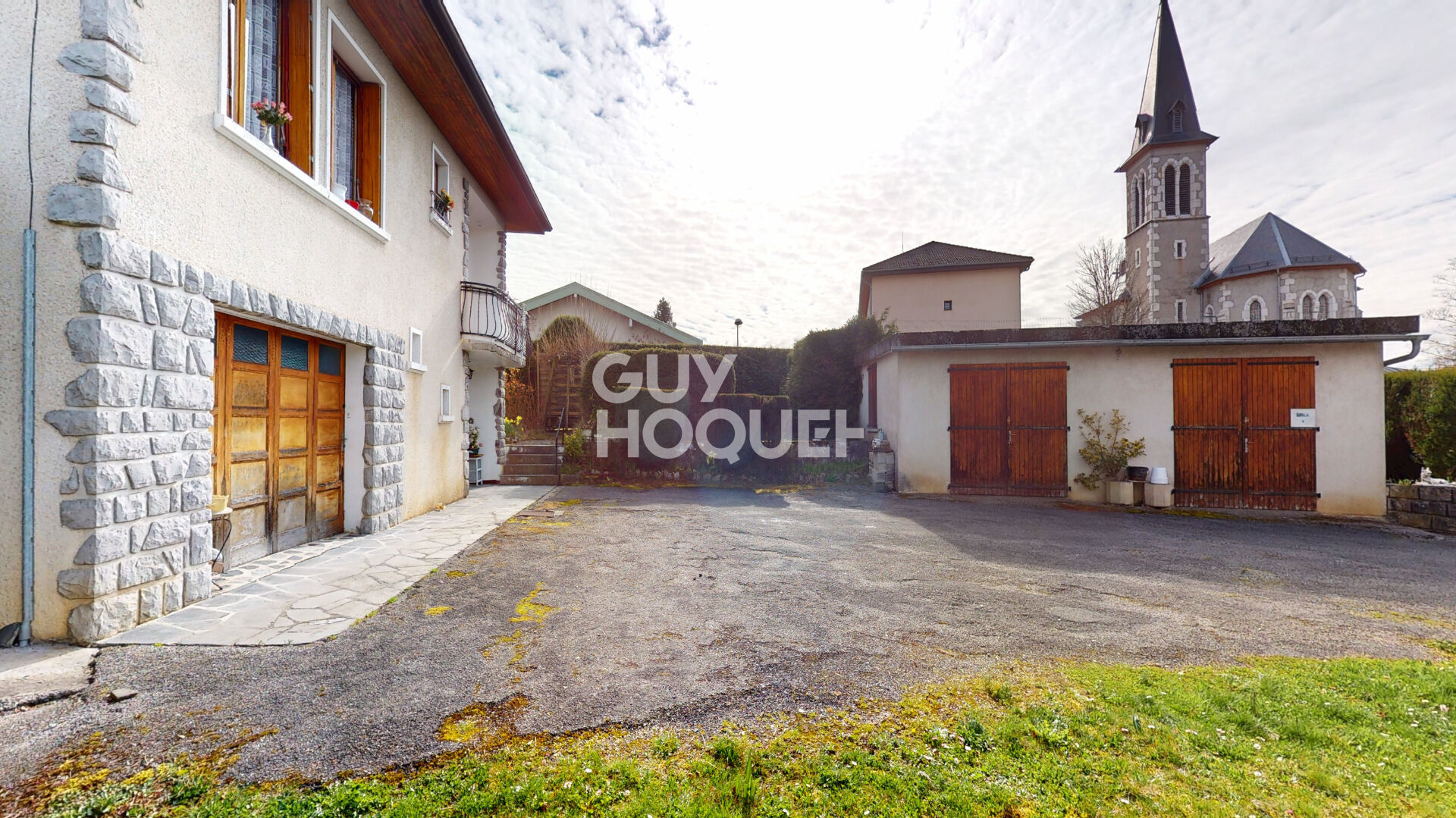 VIEUGY CENTRE - Maison individuelle