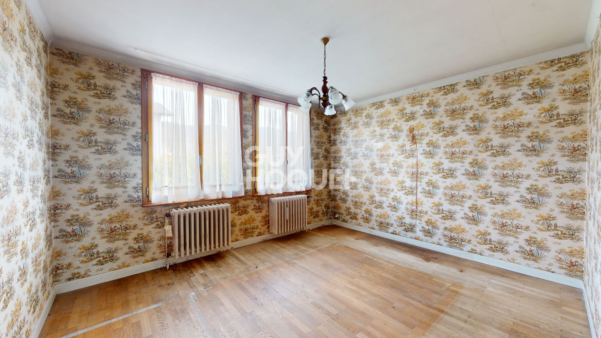 VIEUGY CENTRE - Maison individuelle