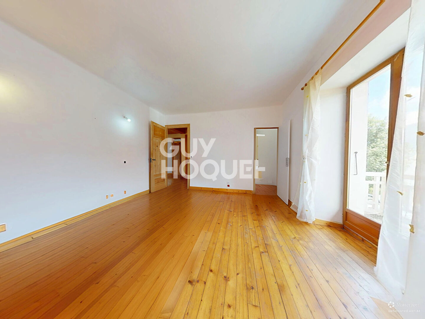 Maison Leschaux 9 pièce(s) 216 m² - 678 m² de terrain