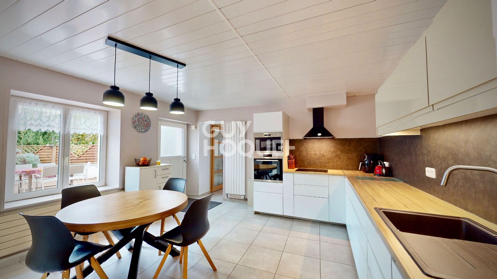 Maison Sevrier 5 pièce(s) 192 m2