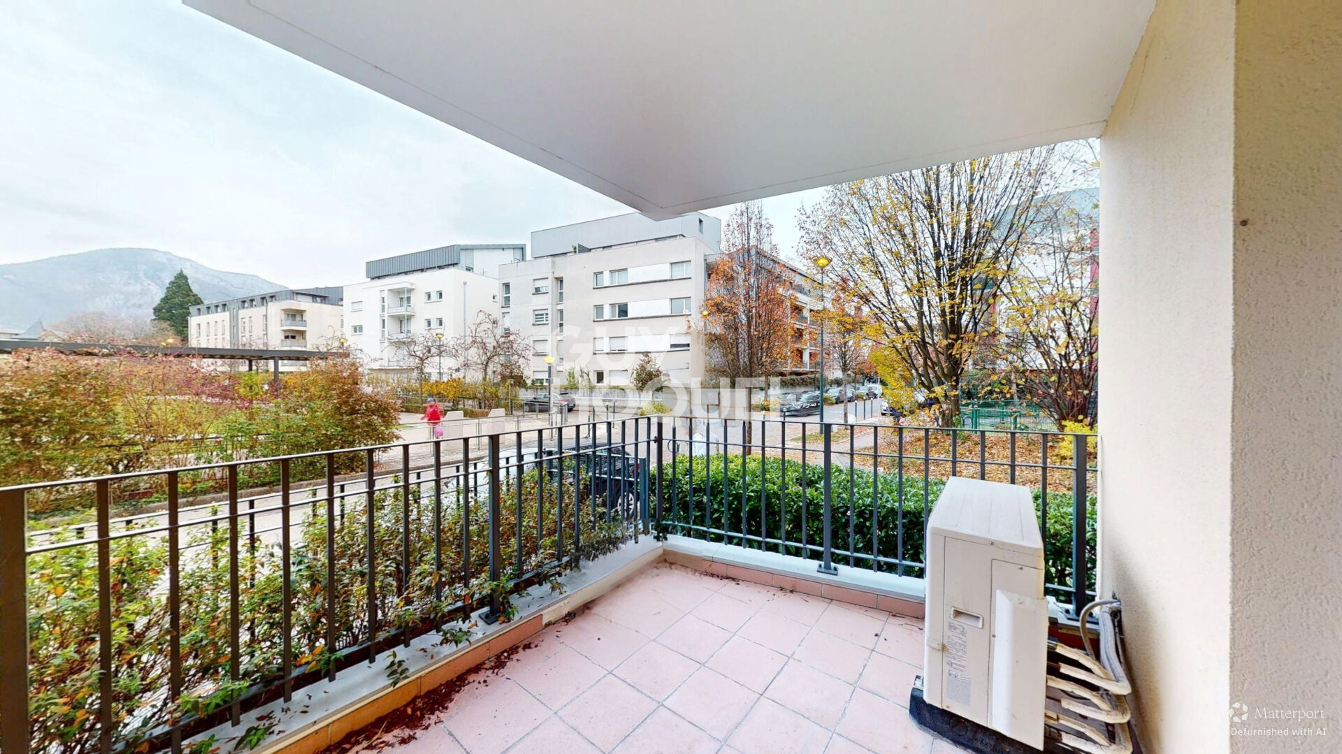 ANNECY CENTRE - Local/Appartement avec terrasse et garage