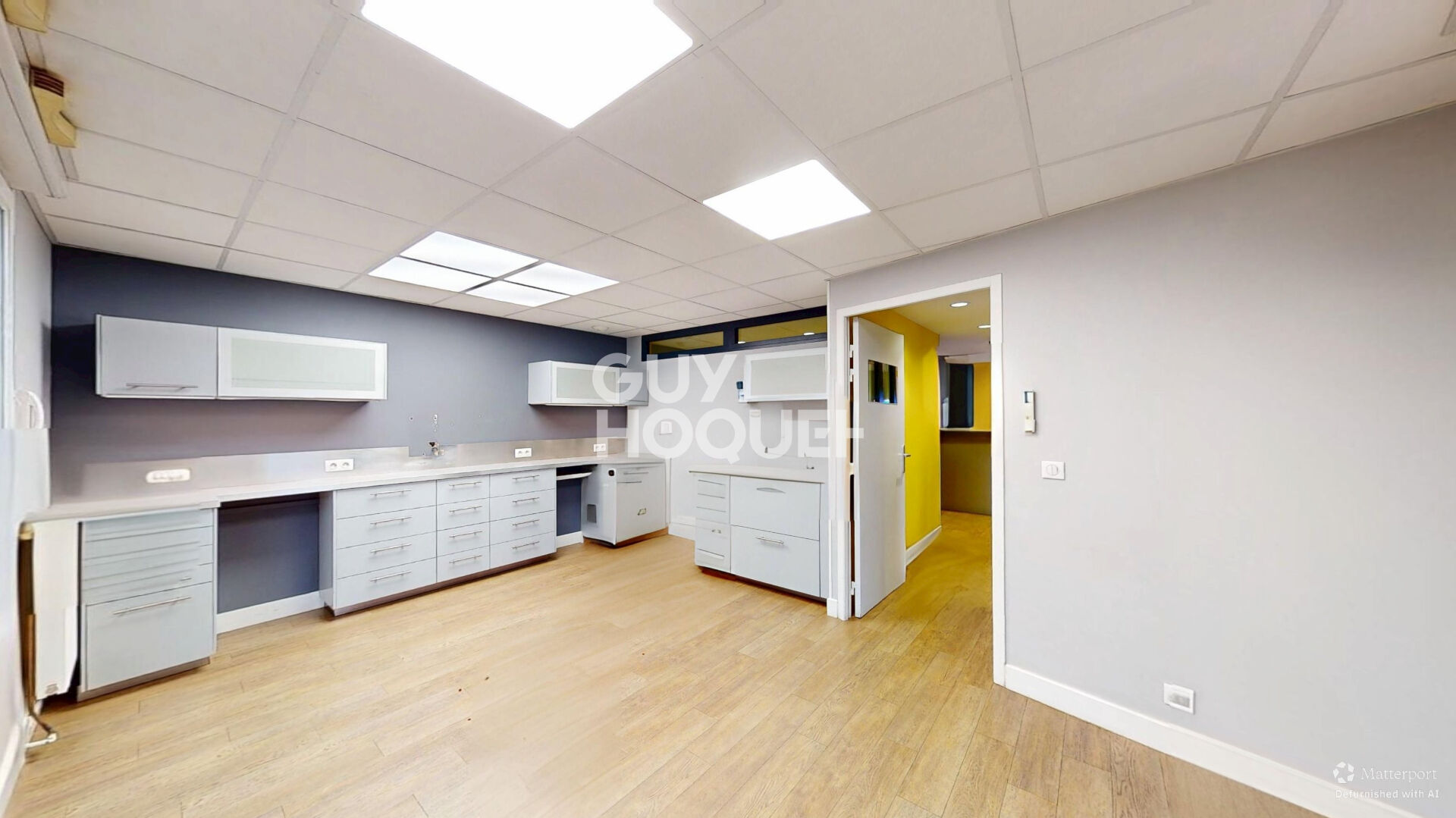 ANNECY CENTRE - Local/Appartement avec terrasse et garage