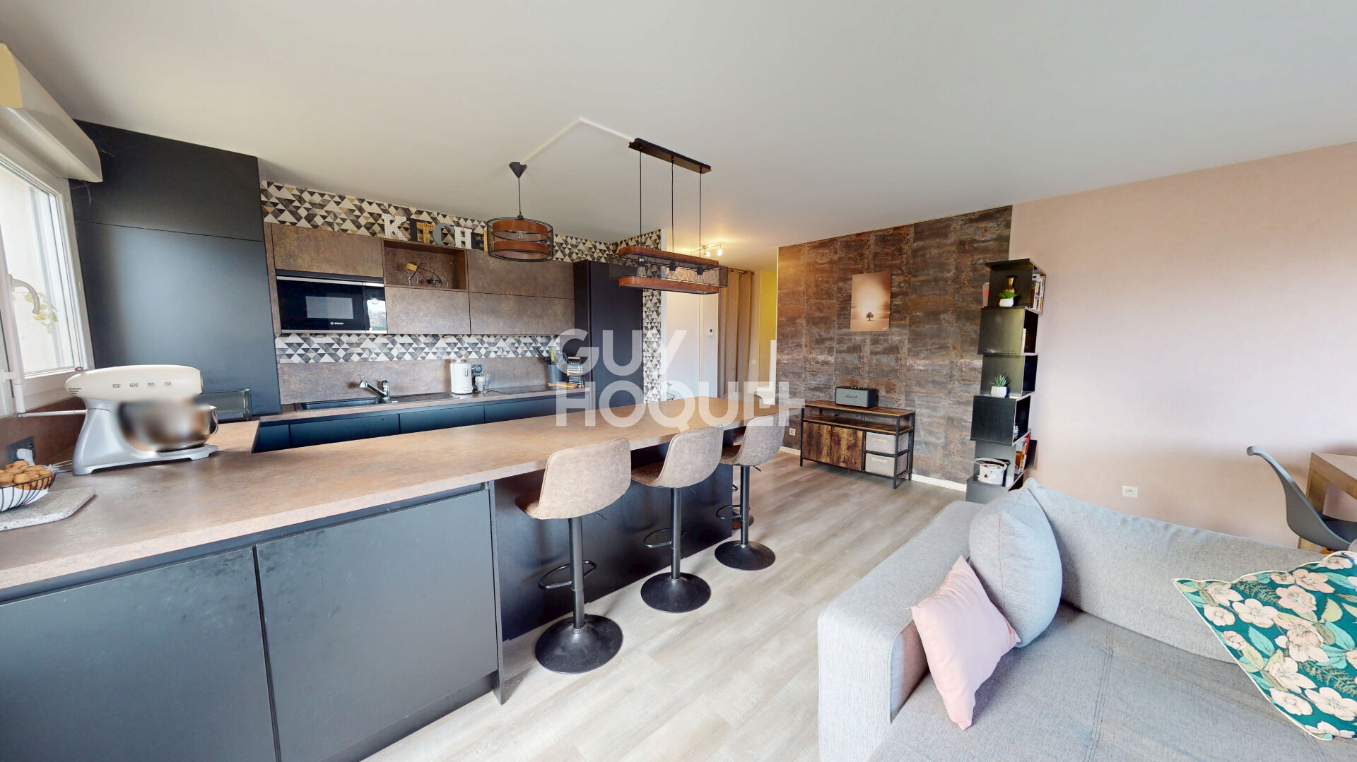 ALLONZIER-LA-CAILLE - Appartement T4 avec cave en sous-sol