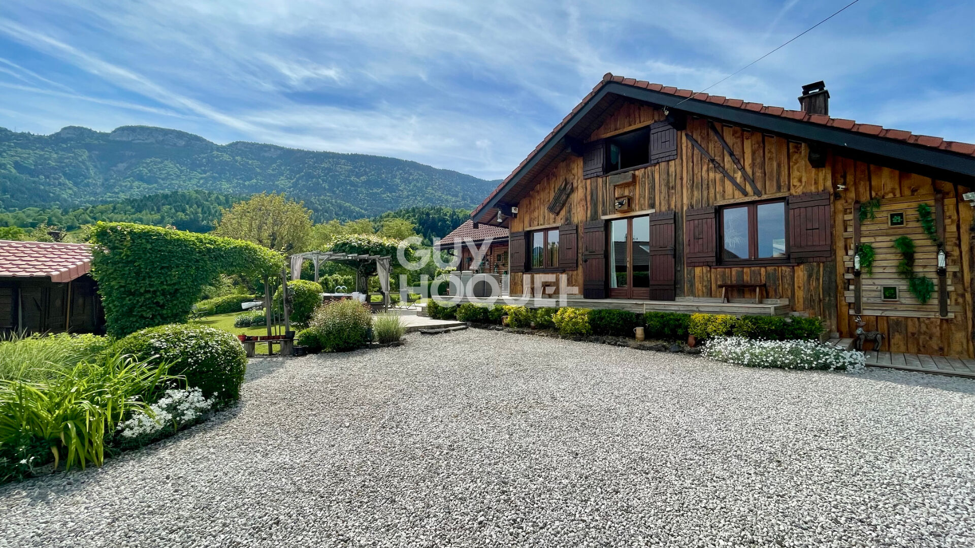 Maison Saint Eustache 6 pièce(s) 186 m2 - 1575 m² de terrain