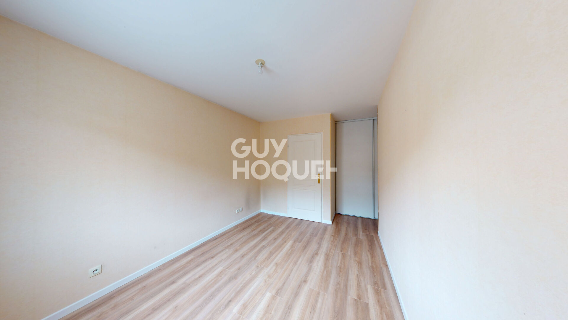 Grand T4  89.34m² - Garage  Boxé 18m²- Cave