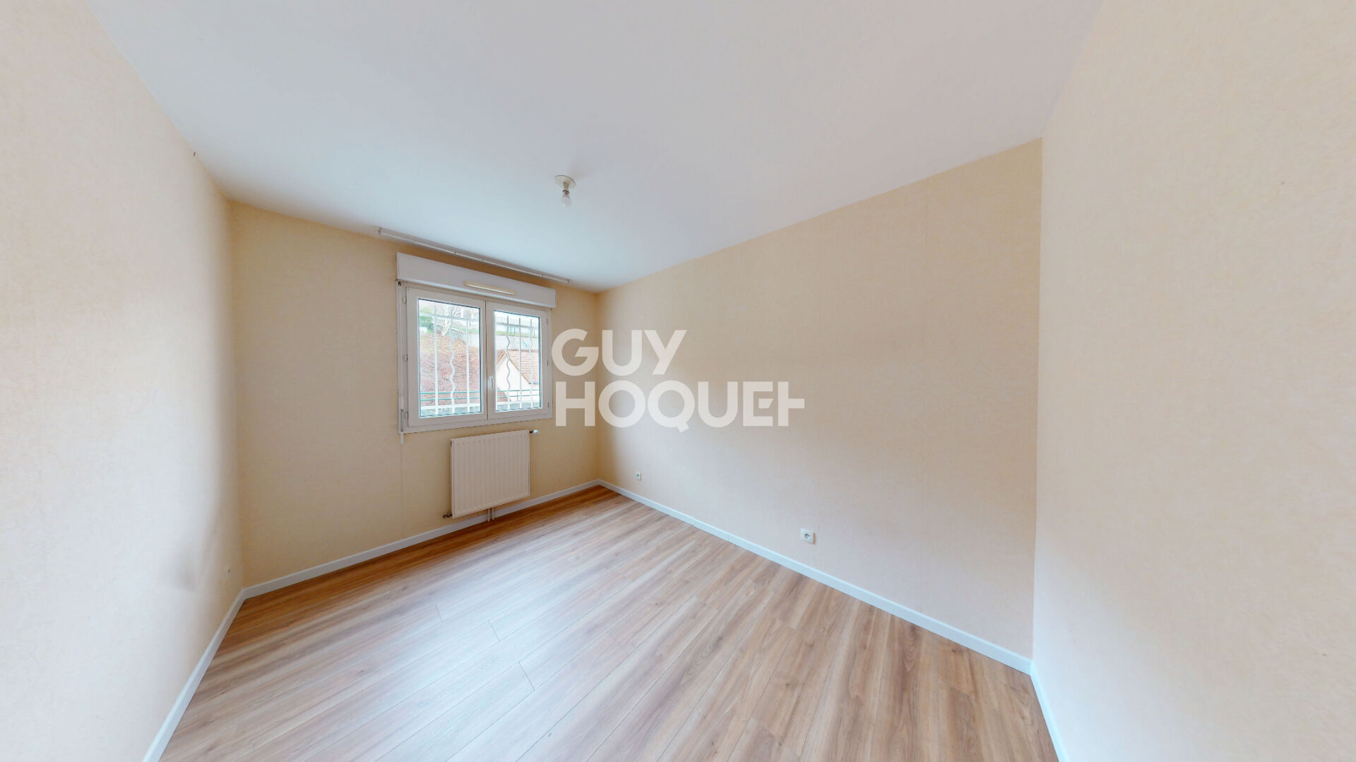 Grand T4  89.34m² - Garage  Boxé 18m²- Cave