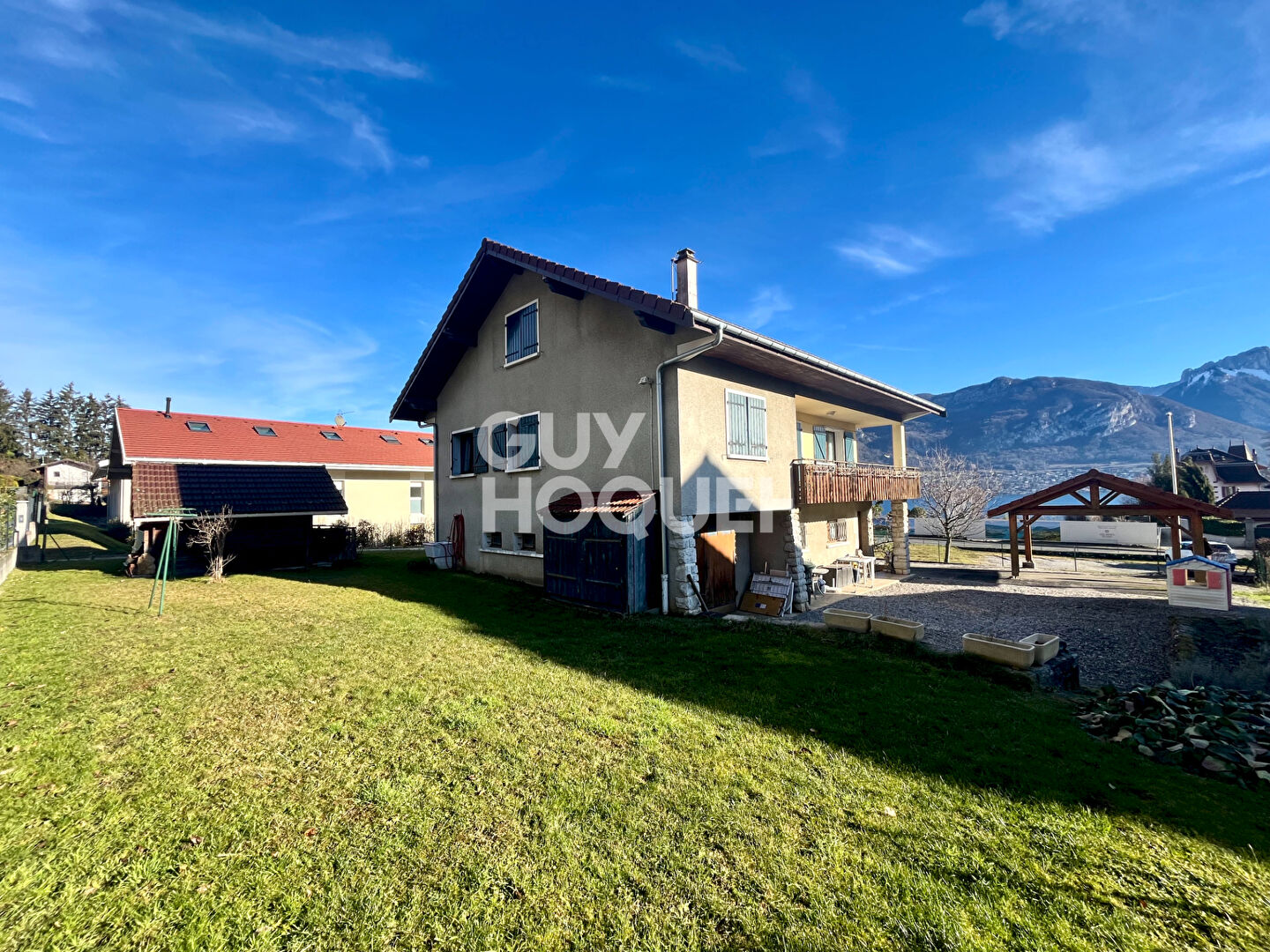 Maison Sevrier 10 pièce(s) 274 m2 - Vue Lac - Garage - Carport