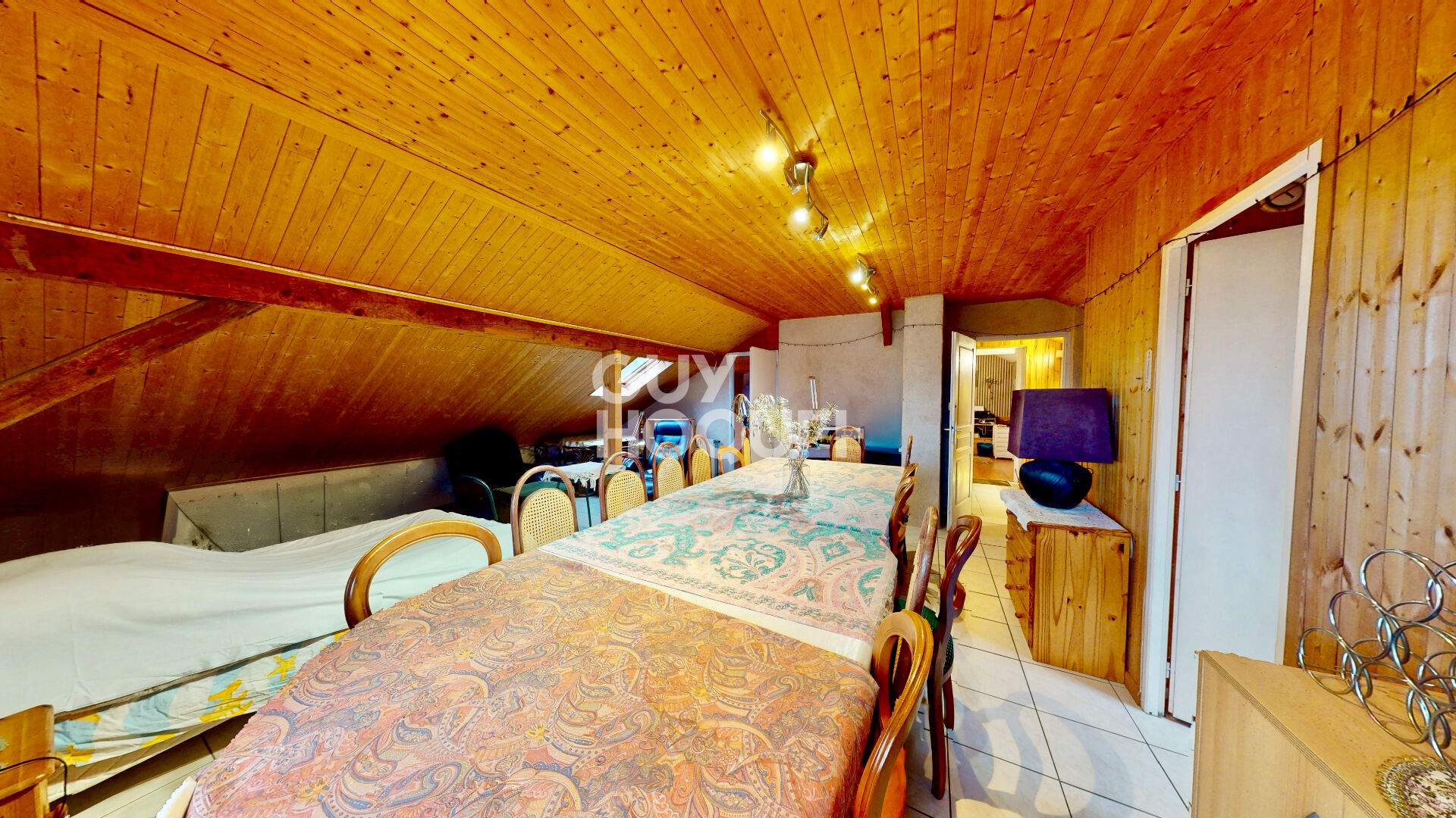 Maison Sevrier 10 pièce(s) 274 m2 - Vue Lac - Garage - Carport