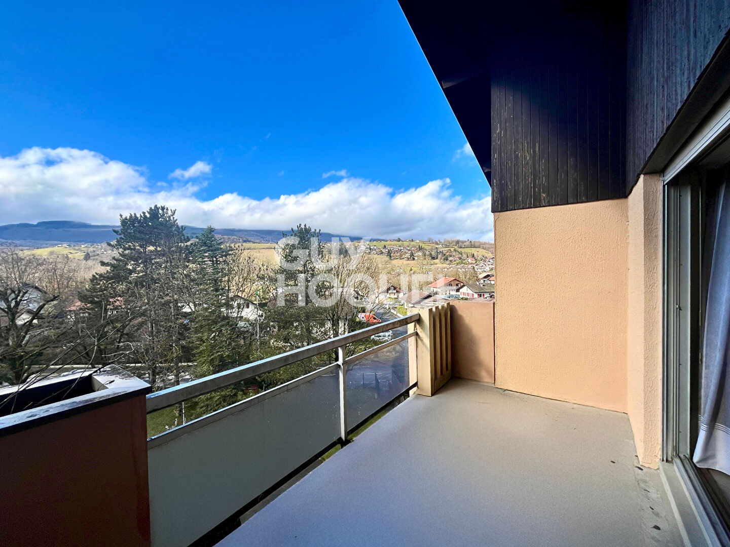 Appartement 2 pièces - T3 Possible - Dernier étage