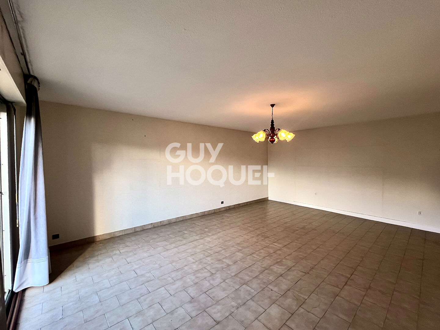 Appartement 2 pièces - T3 Possible - Dernier étage