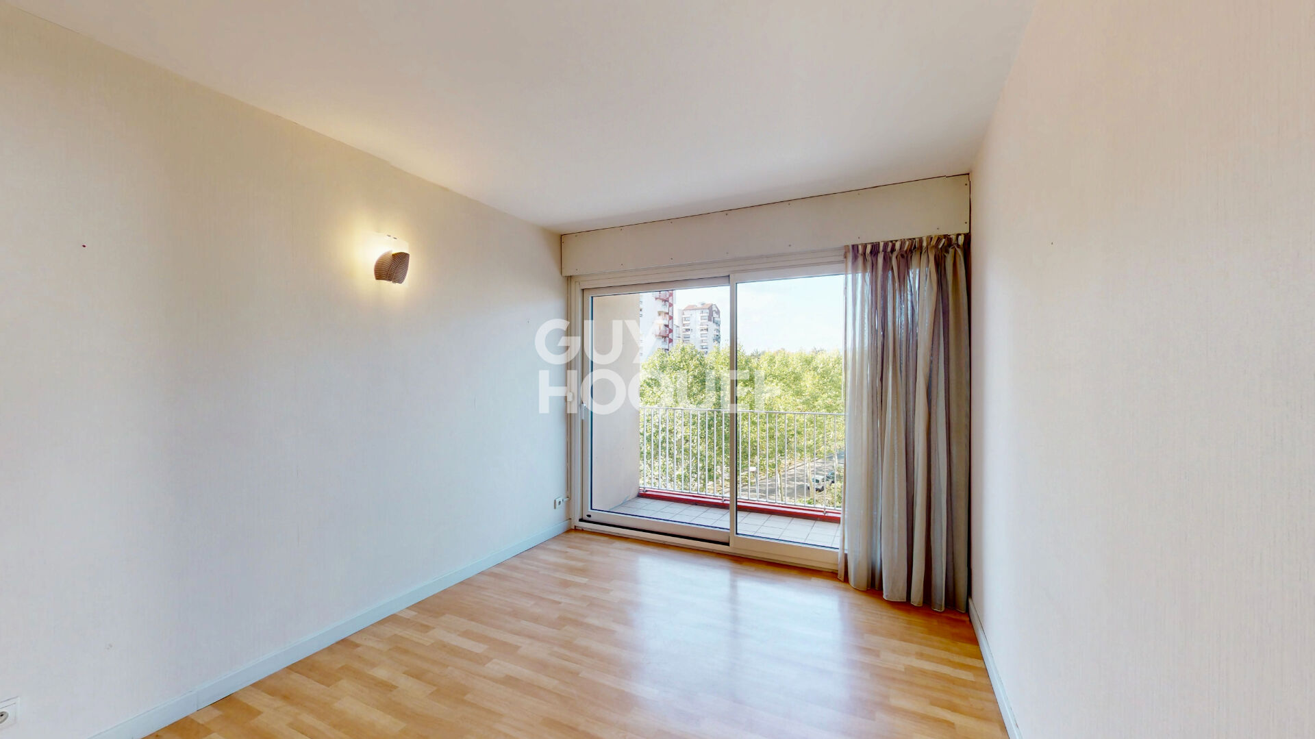 ANNECY - SECTEUR NOVEL - GRAND T4 DE 87,4 M² AVEC BALCONS
