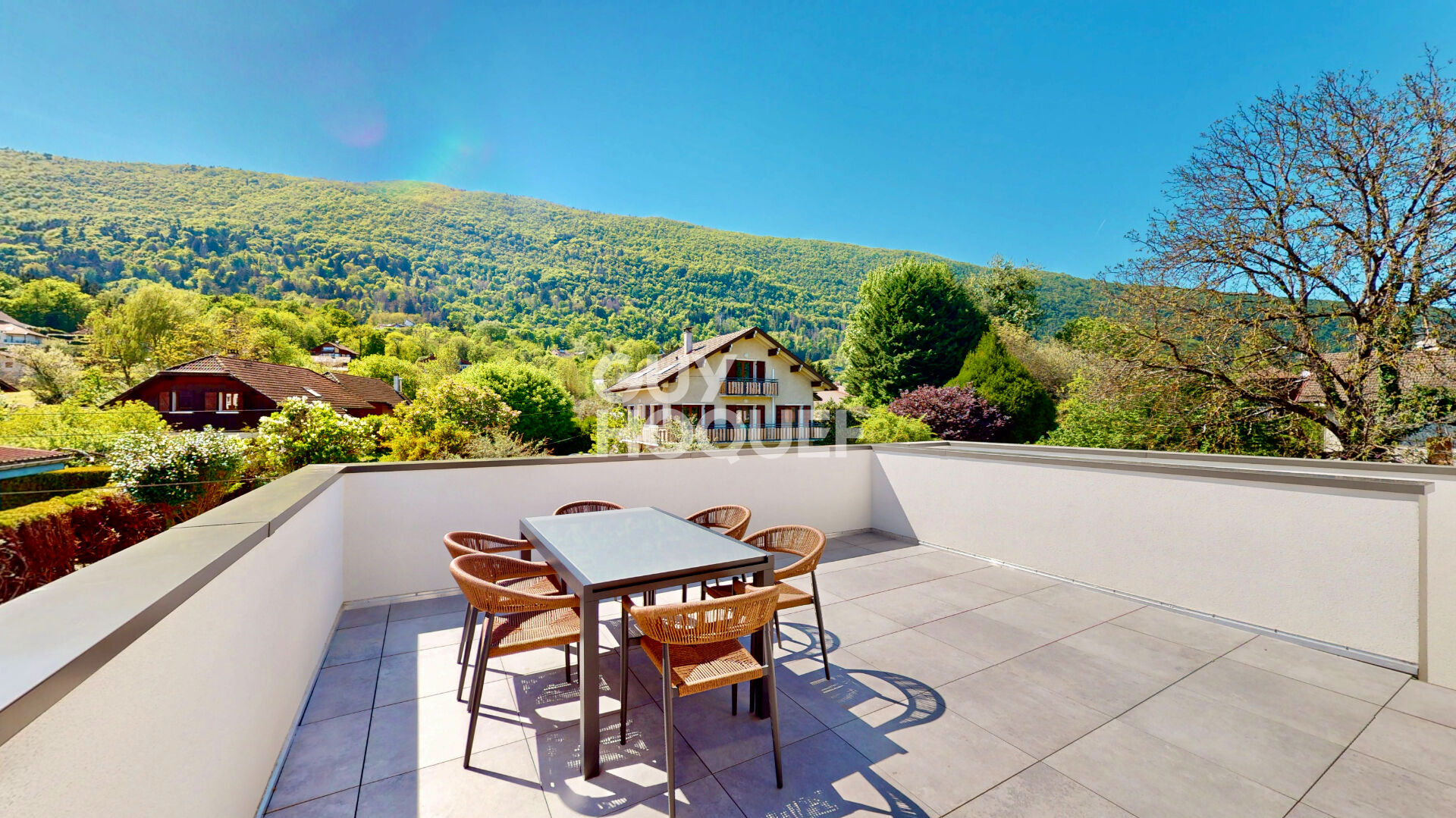 Maison Sevrier 7 pièce(s) 195.43 m² - 5 Chambres