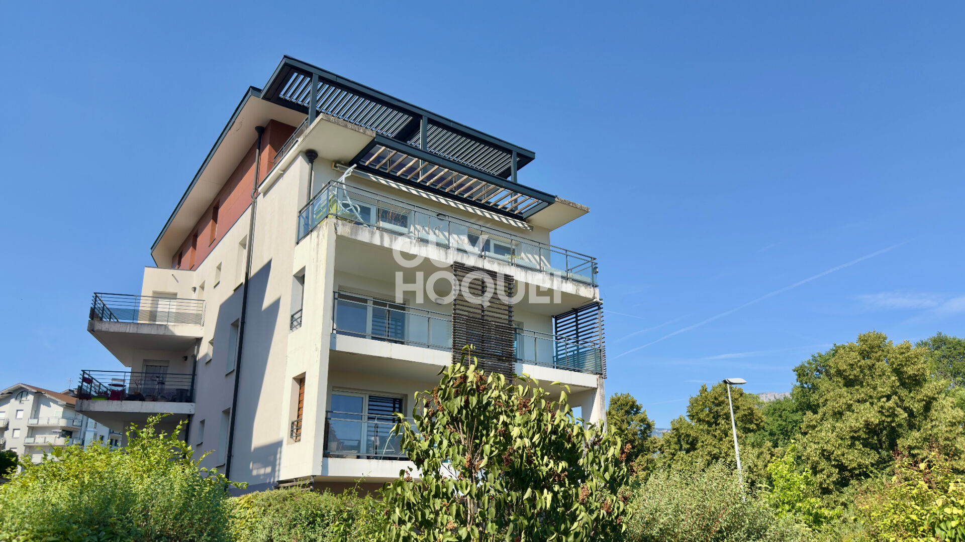 T3 de 72 m² avec Vue lac et grand extérieur - Garage - Cave