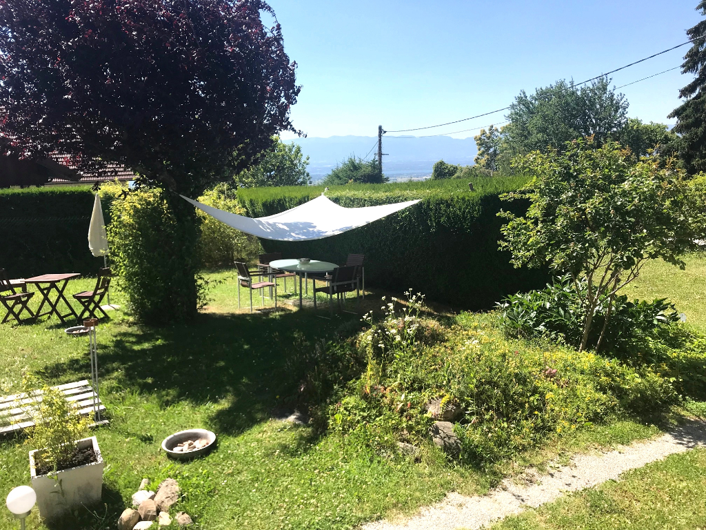 Sur les Hauteurs de Cranves Sales