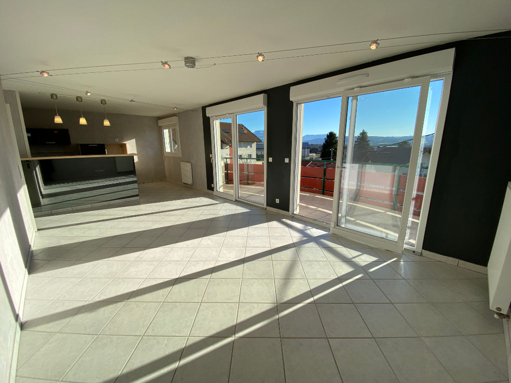 Appartement à louer à Cranves-Sales 3 pièce(s) 72.56 m2