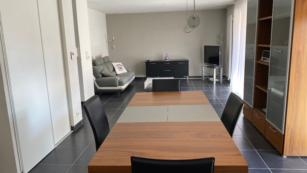 A VENDRE ATTIQUE T4 CHABLAIS PARC