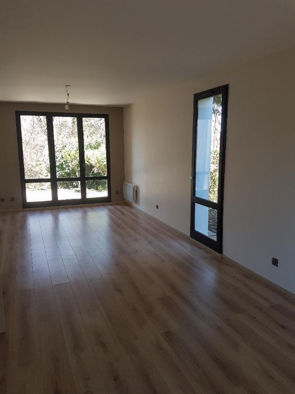 MAISON A LOUER A VILLE-LA-GRAND