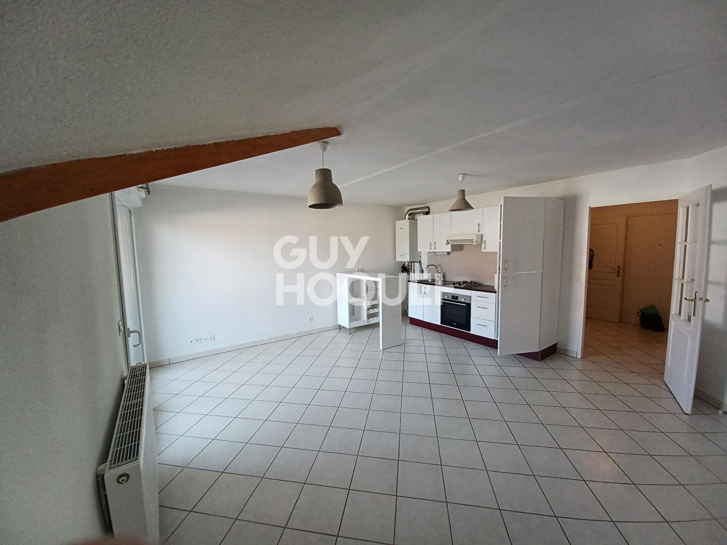 APPARTEMENT T2 à LOUER à CRANVES-SALES