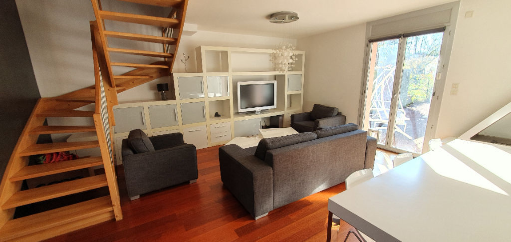 A VENDRE MAISON JUMELEE ETREMBIERES