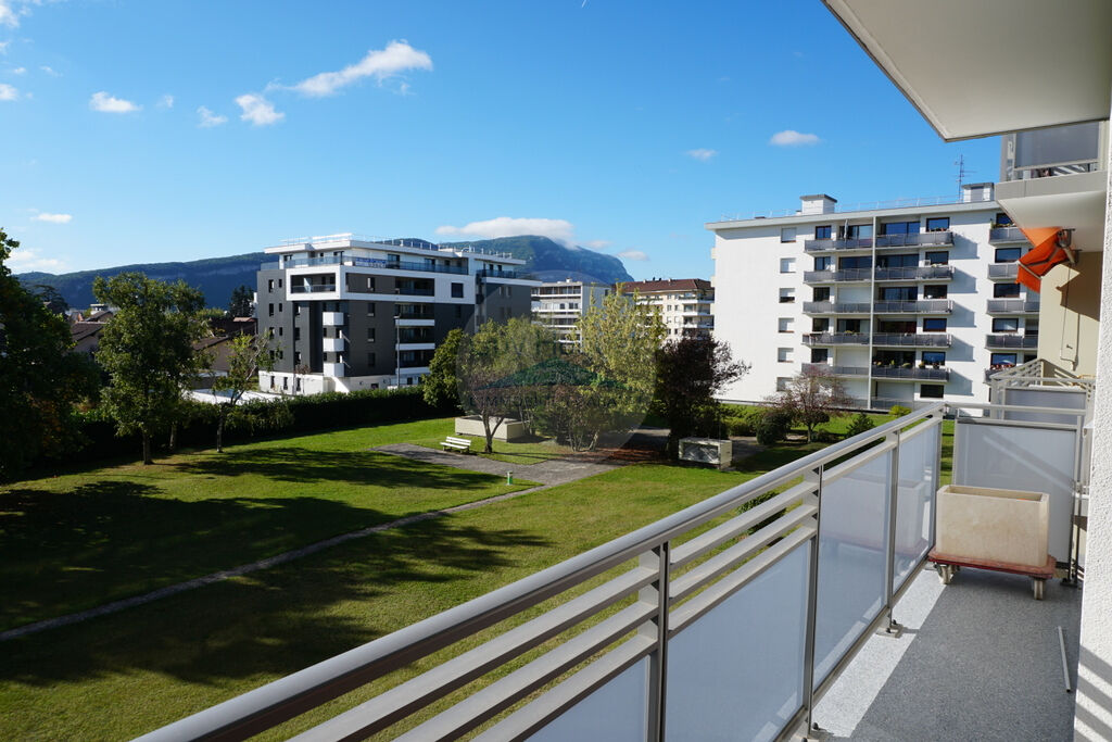 A VENDRE APPARTEMENT AMBILLY