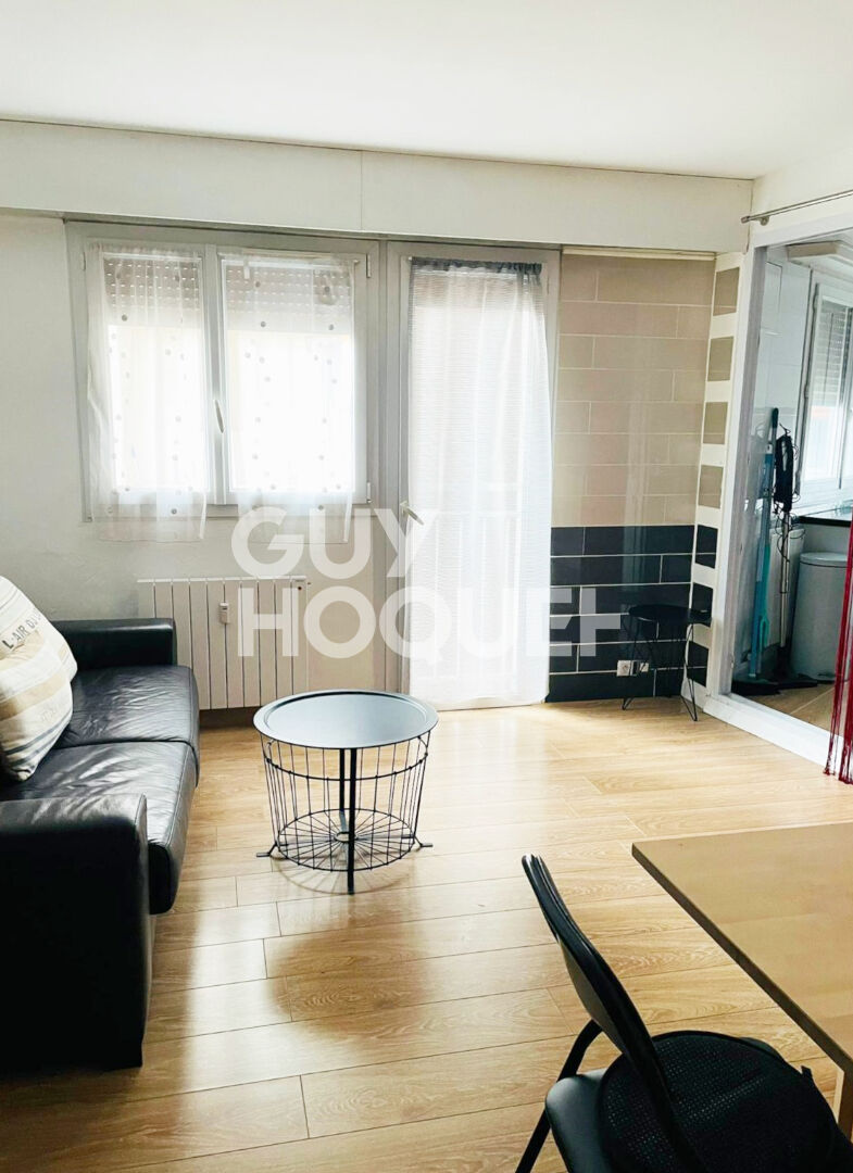 A VENDRE STUDIO MEUBLE ANNEMASSE