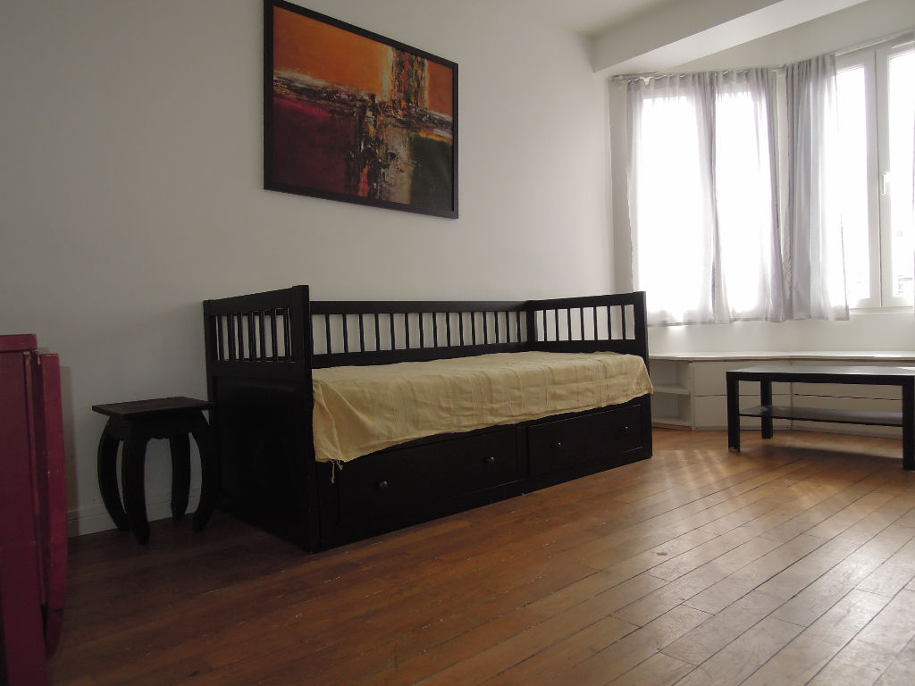 Appartement de 2 pièces à louer à BOURG LA REINE (92340). Meublé.