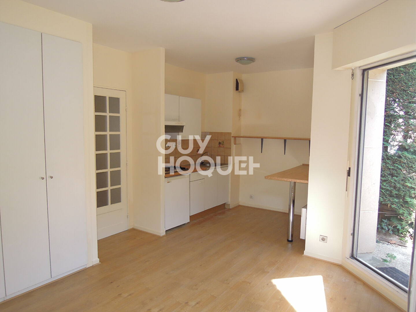 À louer, appartement de 21 m², 1 pièce à ANTONY (92160).